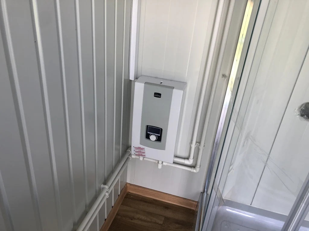 Contenedor sanitario - inodoro + ducha + cisterna