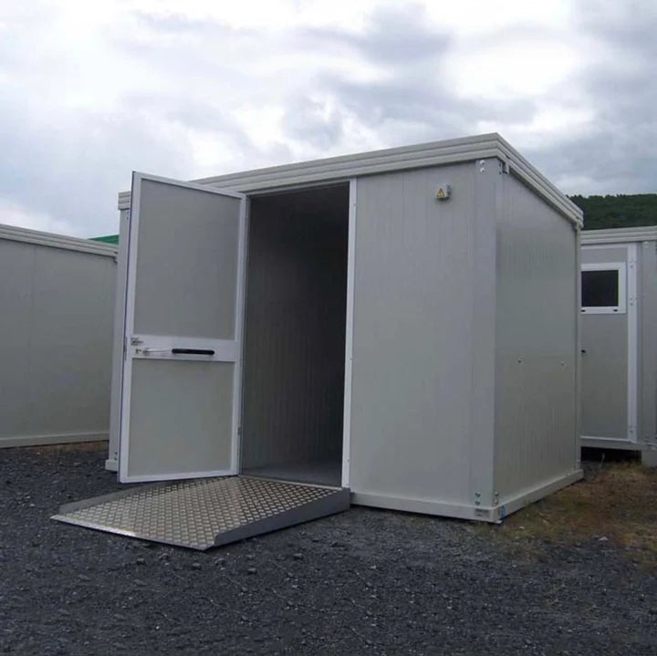 BLOQUE SANITARIO PMR NUEVO CON WC PMR, LAVABO PMR, WC ESTÁNDAR Y LAVAMANOS €2.100,00