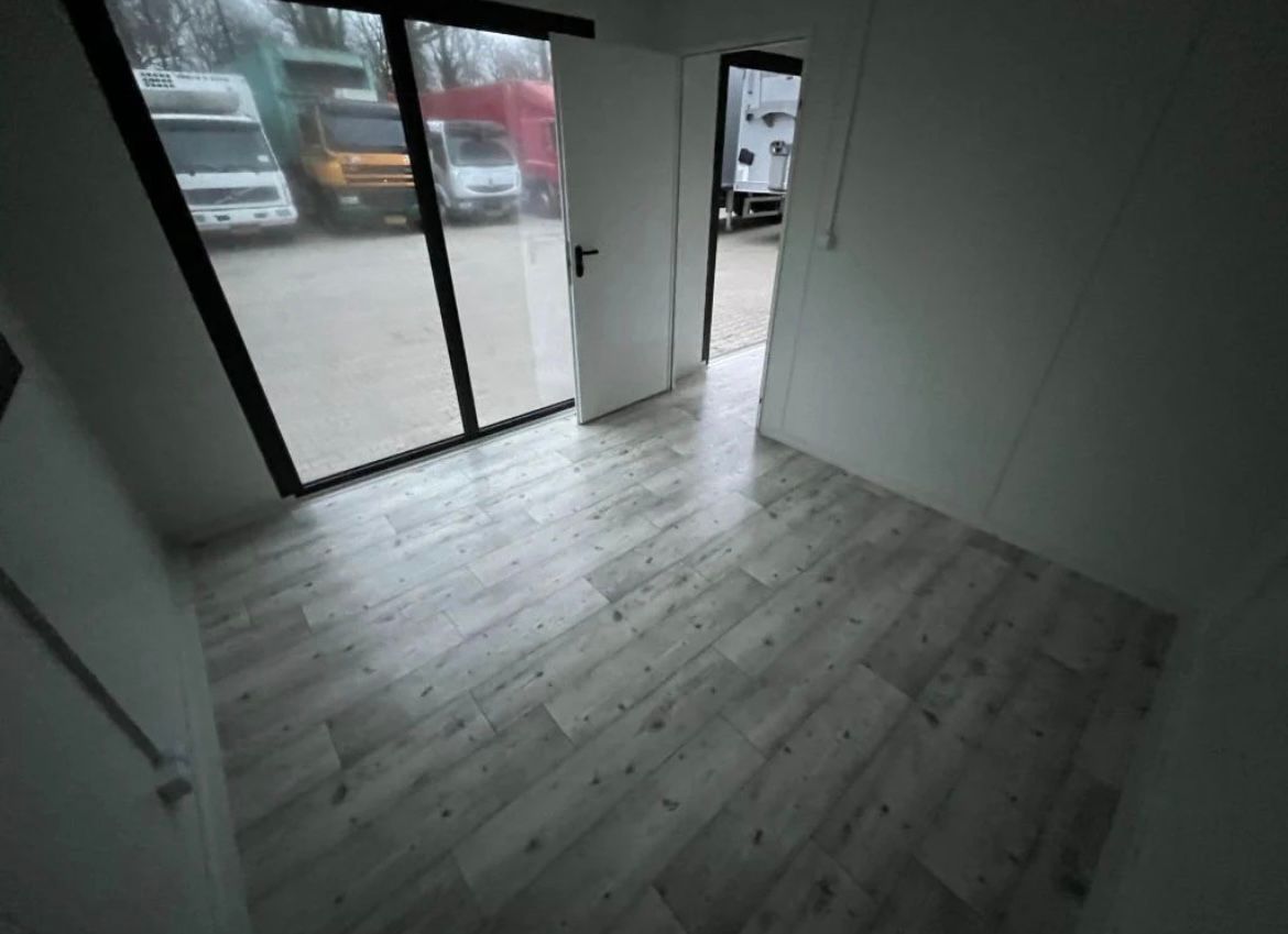 Unidad residencial de oficina 38,5m2 Nuevo